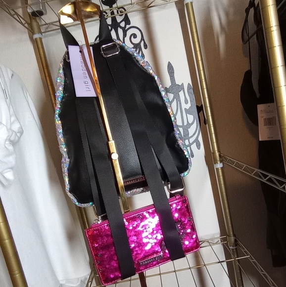 Madden Girl Multifaceted Sequin Backpack with Black Patent Leather key Chain - Picture 4 of 17